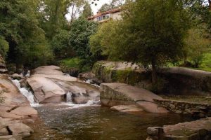 Casas del Monte_piscina