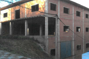 Edificio Construido sin terminar